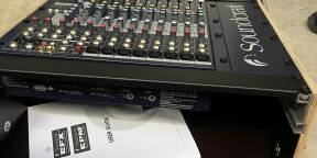 Vend console EPM 8 EFX Soundcraft