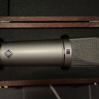 Vends Neumann U87ai