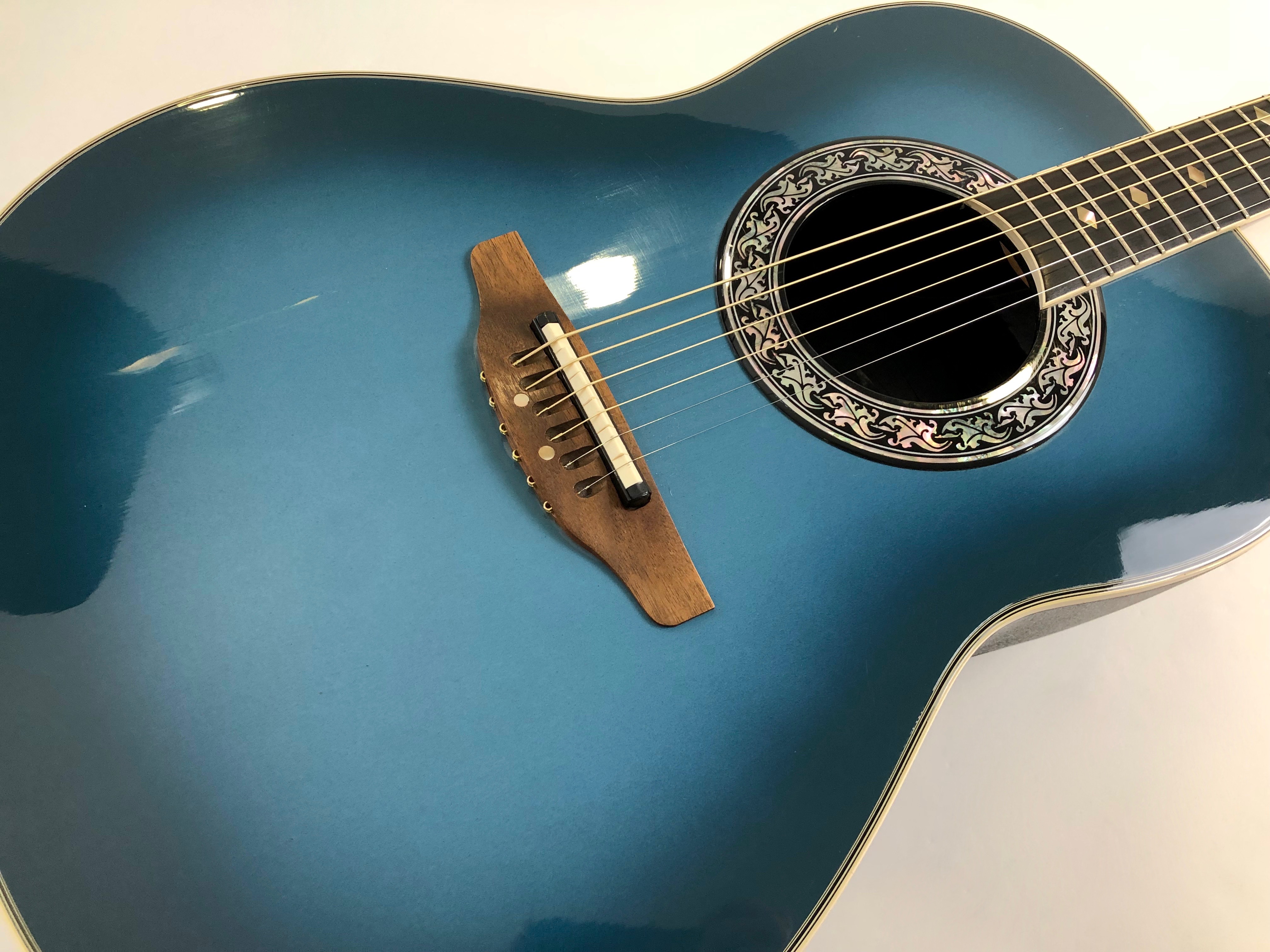Ovation Collector's Series 1982-8 (55074)