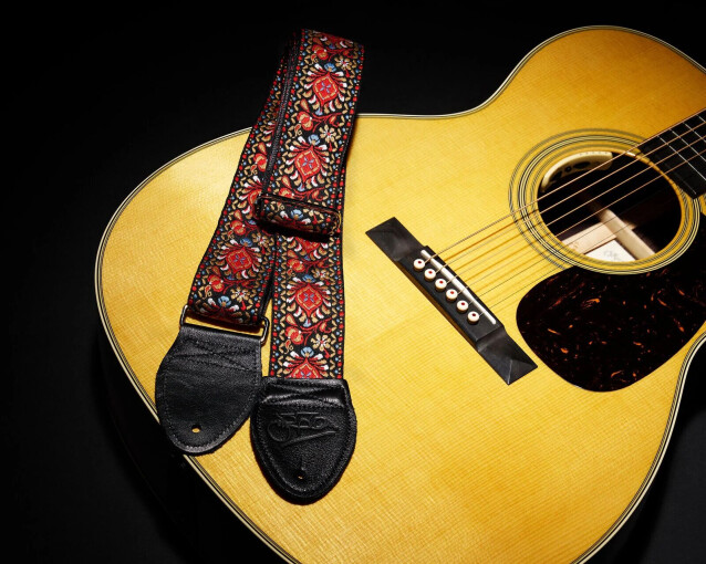 Martin & Co M-6 Johnny Marr : M-6 Johnny Marr Lifestyle Martin & Co M-6 Johnny Marr : M-6 Johnny Marr Lifestyle