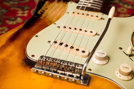 Limited Edition Masterbuilt John Frusciante Stratocaster.Details Limited Edition Masterbuilt John Frusciante Stratocaster.Details