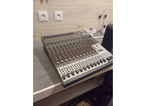 Behringer Xenyx 2442FX (60362)