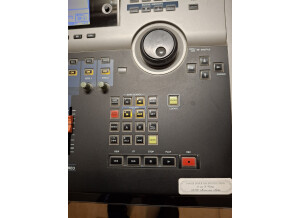 Yamaha AW2816 (2827)