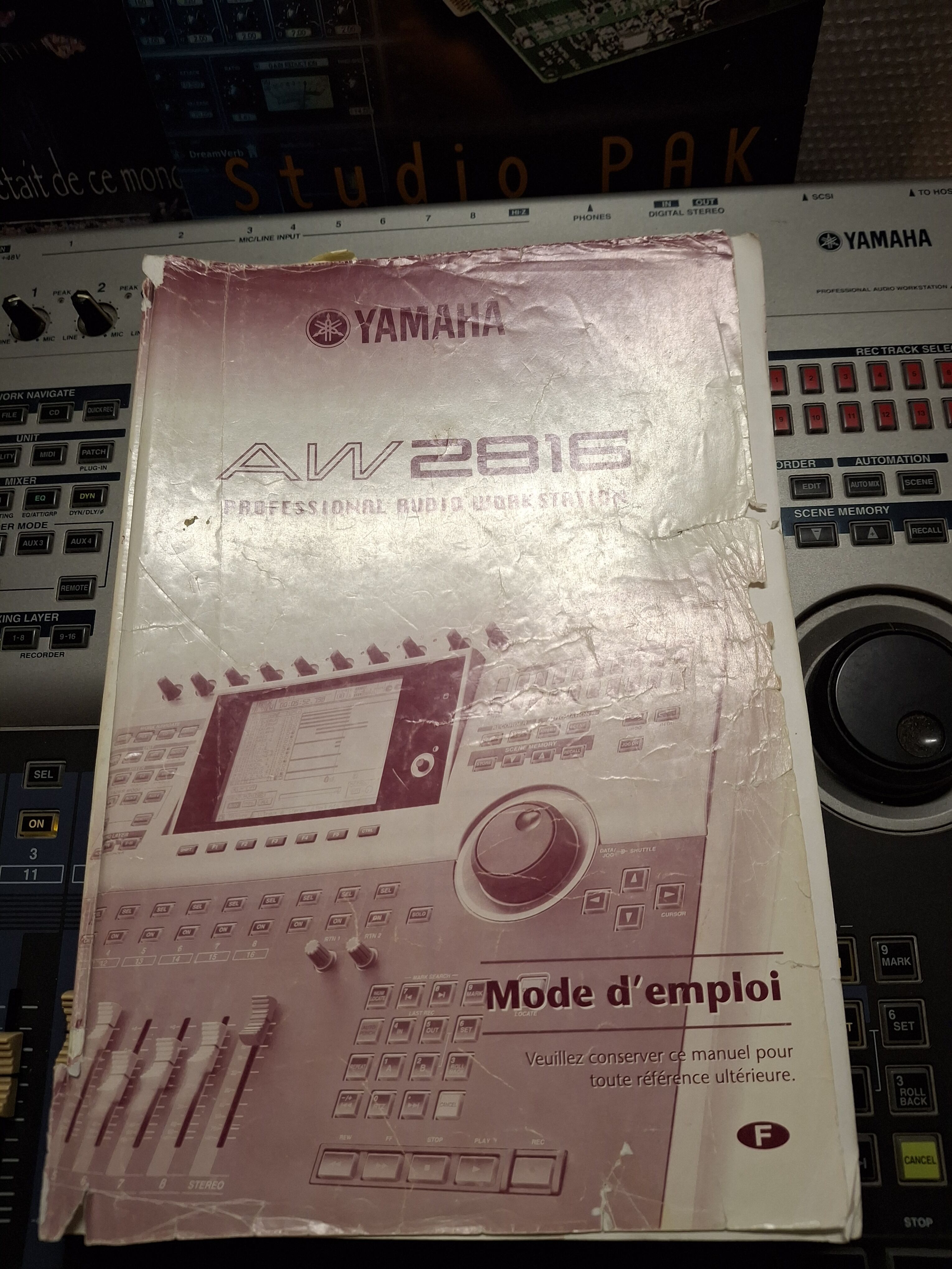 Yamaha AW2816 (68346)