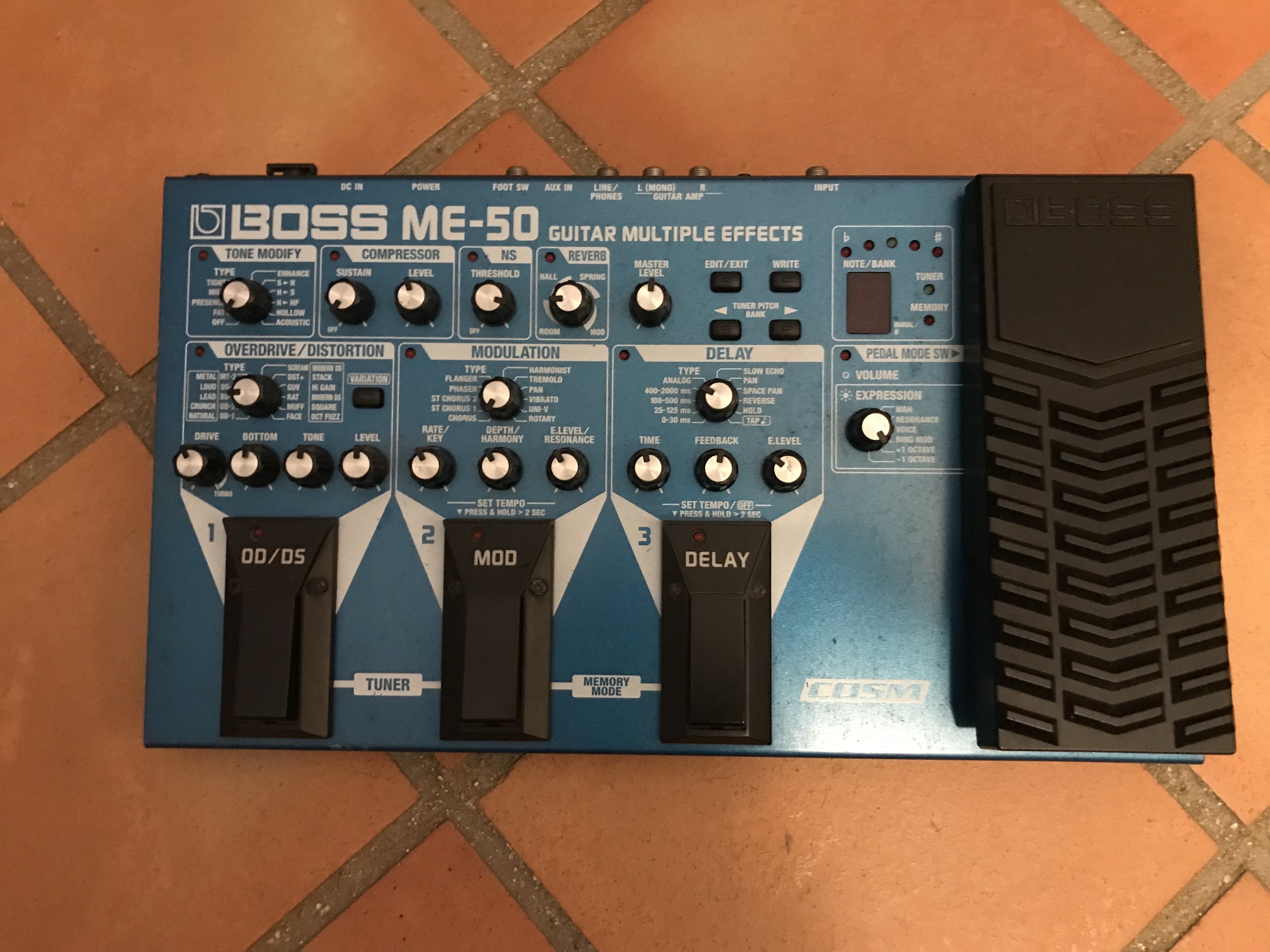 Pictures and images Boss ME-50 - Audiofanzine