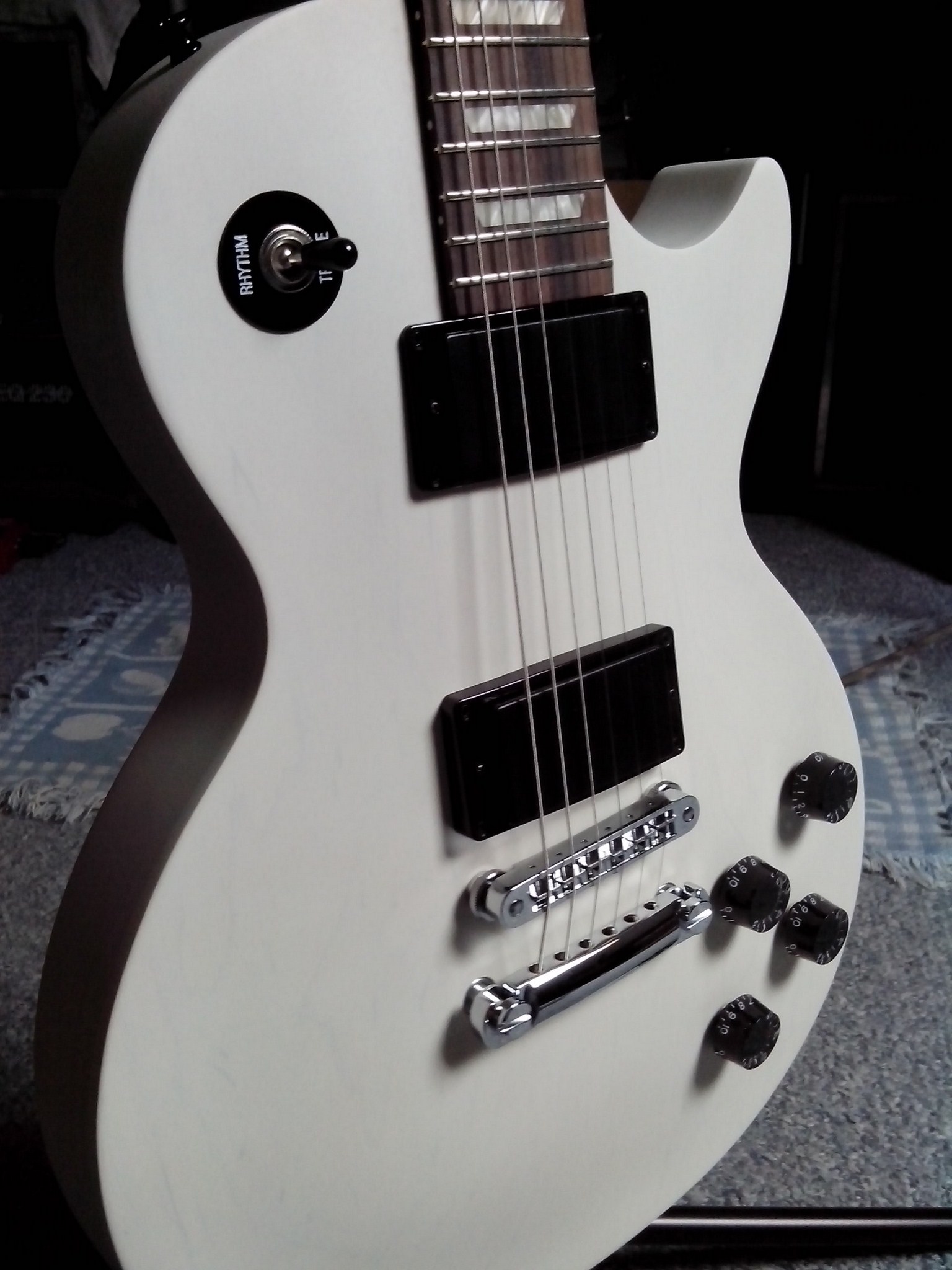 FM GIBSON LPJ2013 04