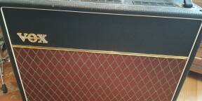 Vends Ampli à lampes guitare et claviers Vox AC30C2
