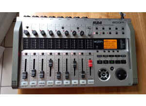 Zoom R24 (97381)
