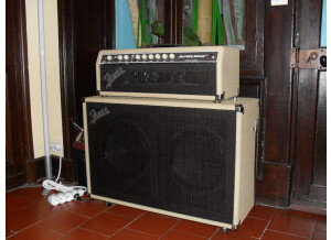 Fender super sonic deux corps