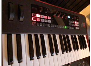 IK Multimedia Uno Synth Pro (96564)