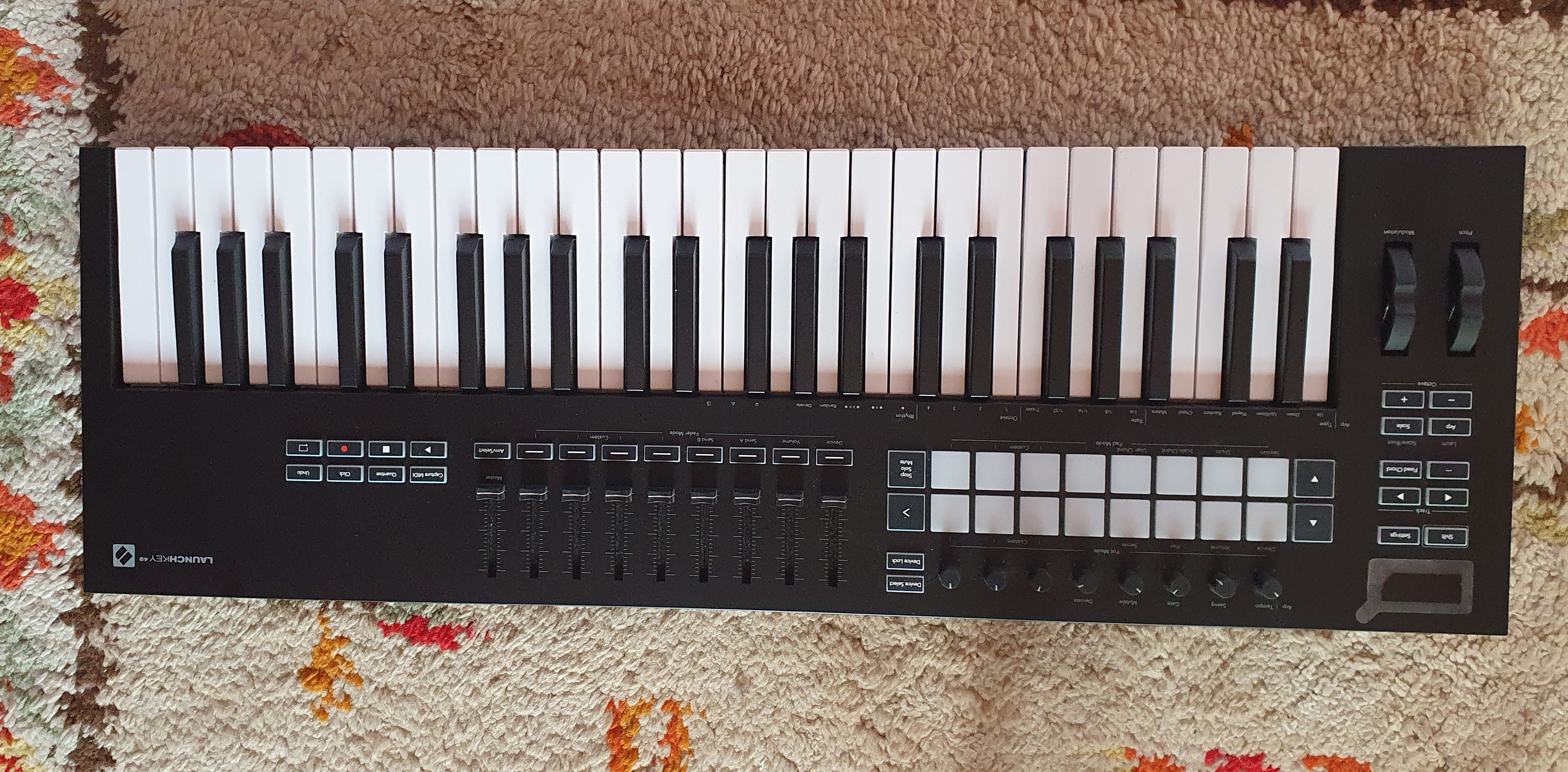 Clavier maitre Novation LaunchKey 49 MK3