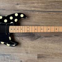 VENDS FENDER STRATOCASTER BUDDY GUY