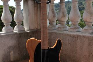 Fender Special Edition Lite Ash Telecaster