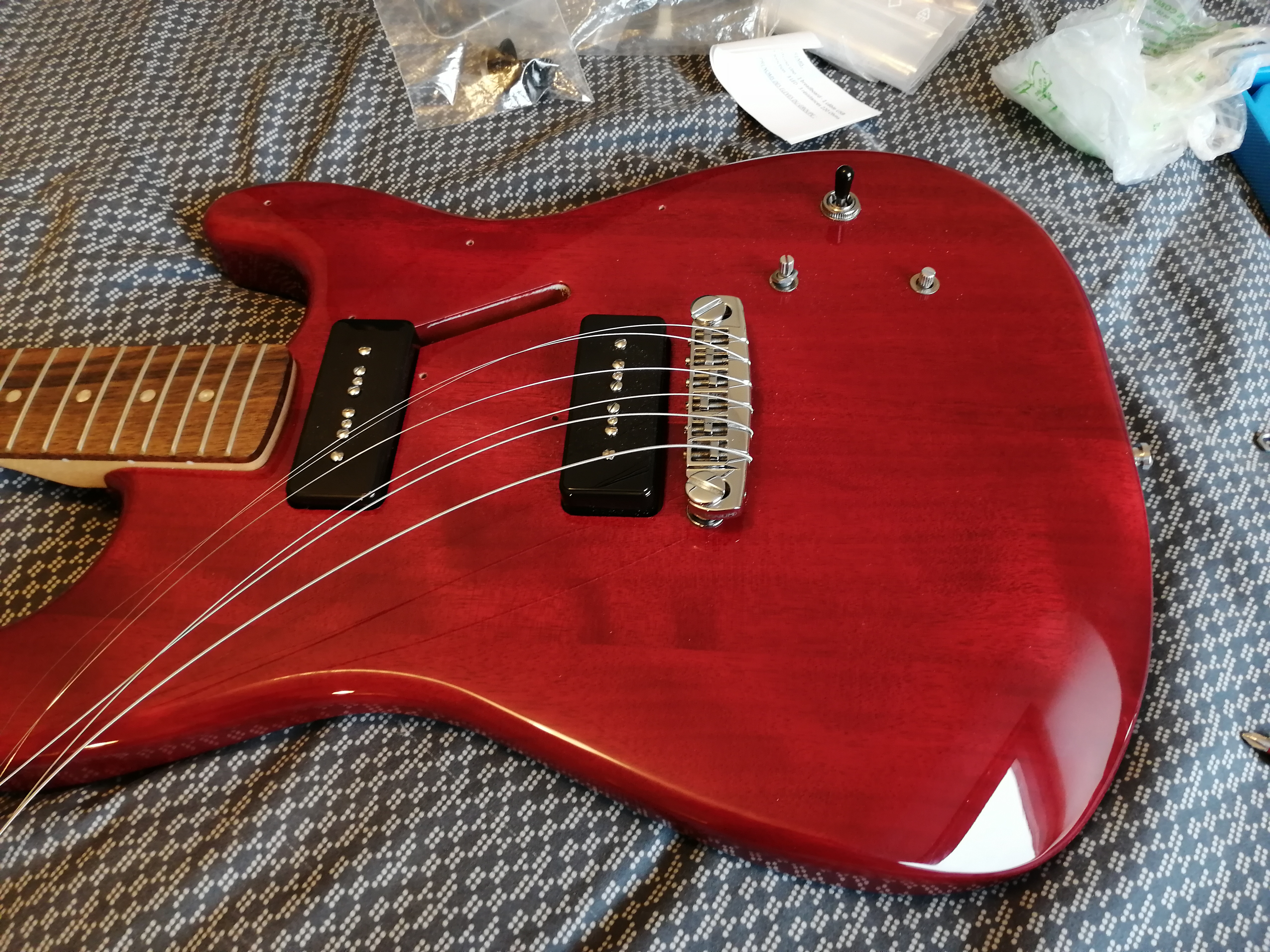 Squier Paranormal Strat-O-Sonic