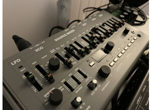 Roland SH-01A (98705)
