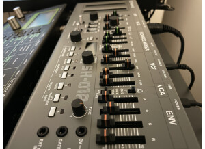 Roland SH-01A (69358)