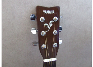 Yamaha F 310