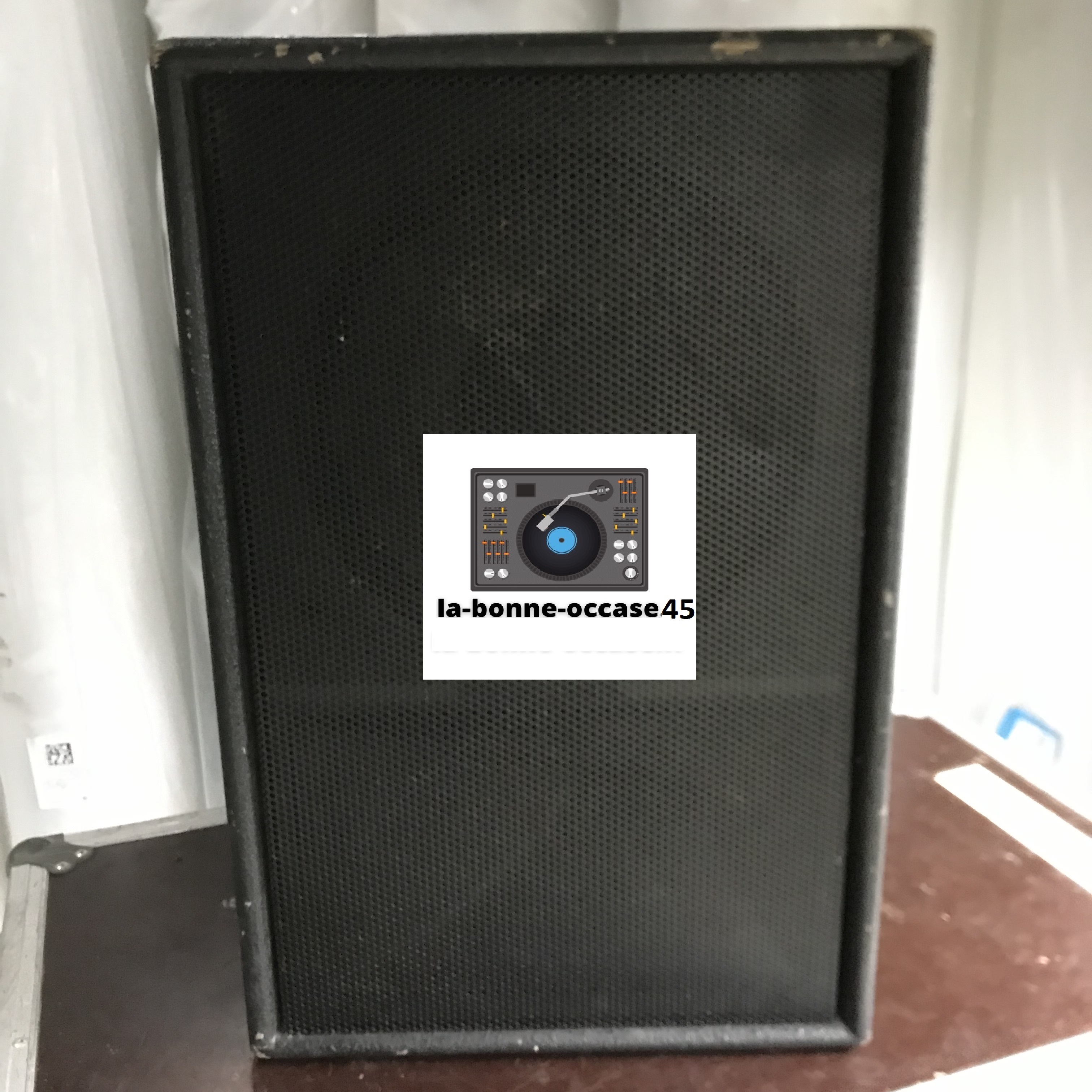 Vend enceinte LE 12JB Martin