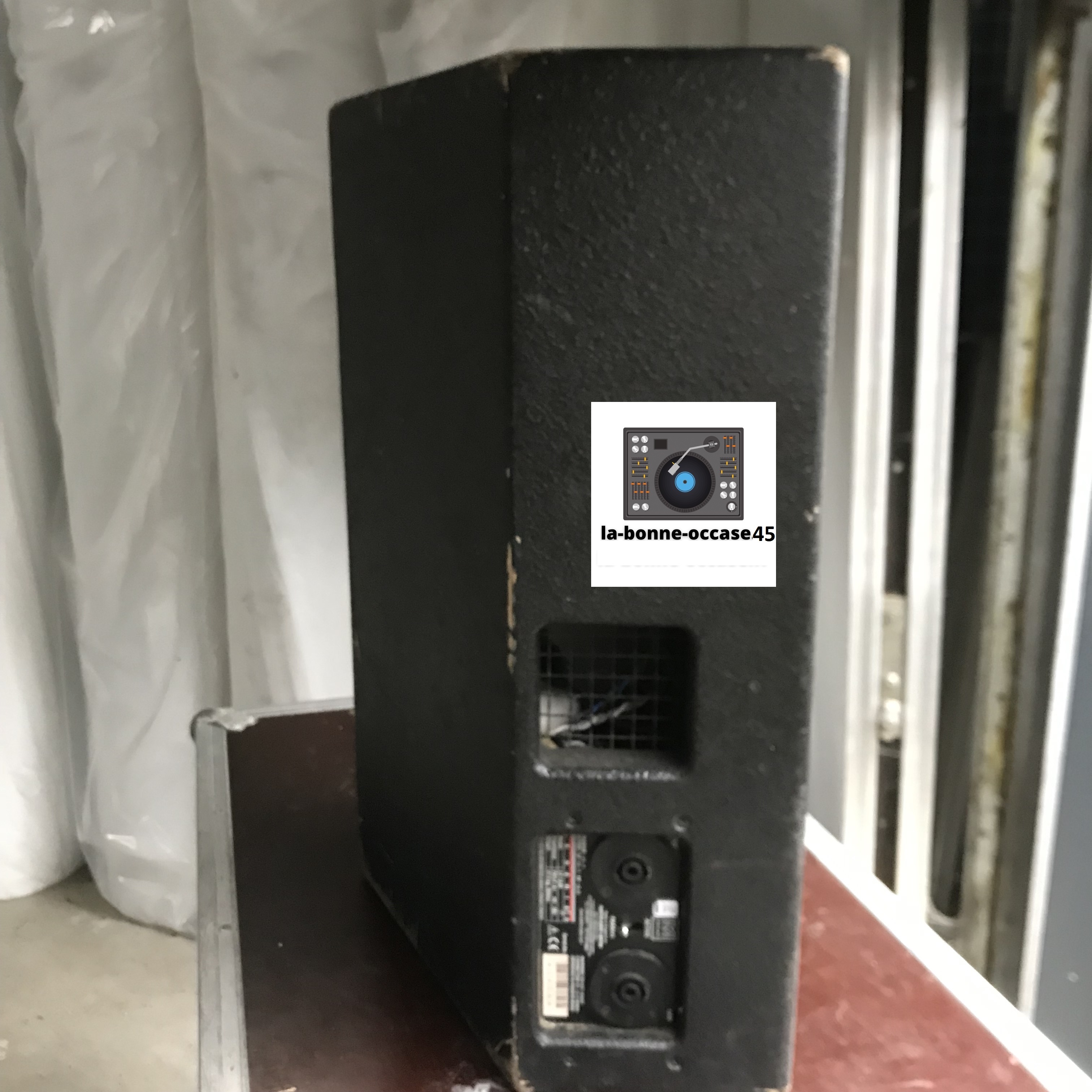 Enceinte Martin Audio