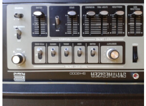 Roland SH-2000 (7594)