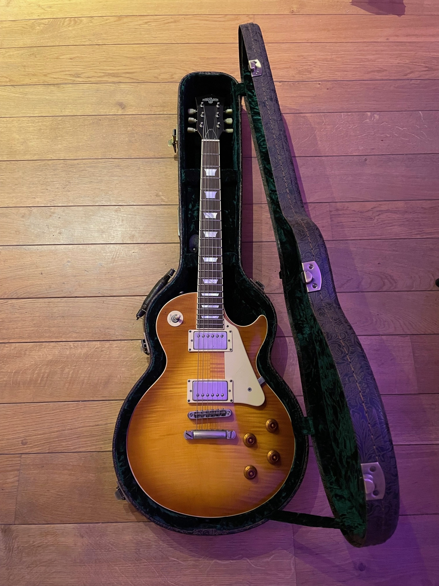 Maybach Lester 59 Midnight Sunset aged : La qualité Custom Shop pour le prix d'une Les Paul standard