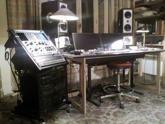 Barefoot Sound MM 27