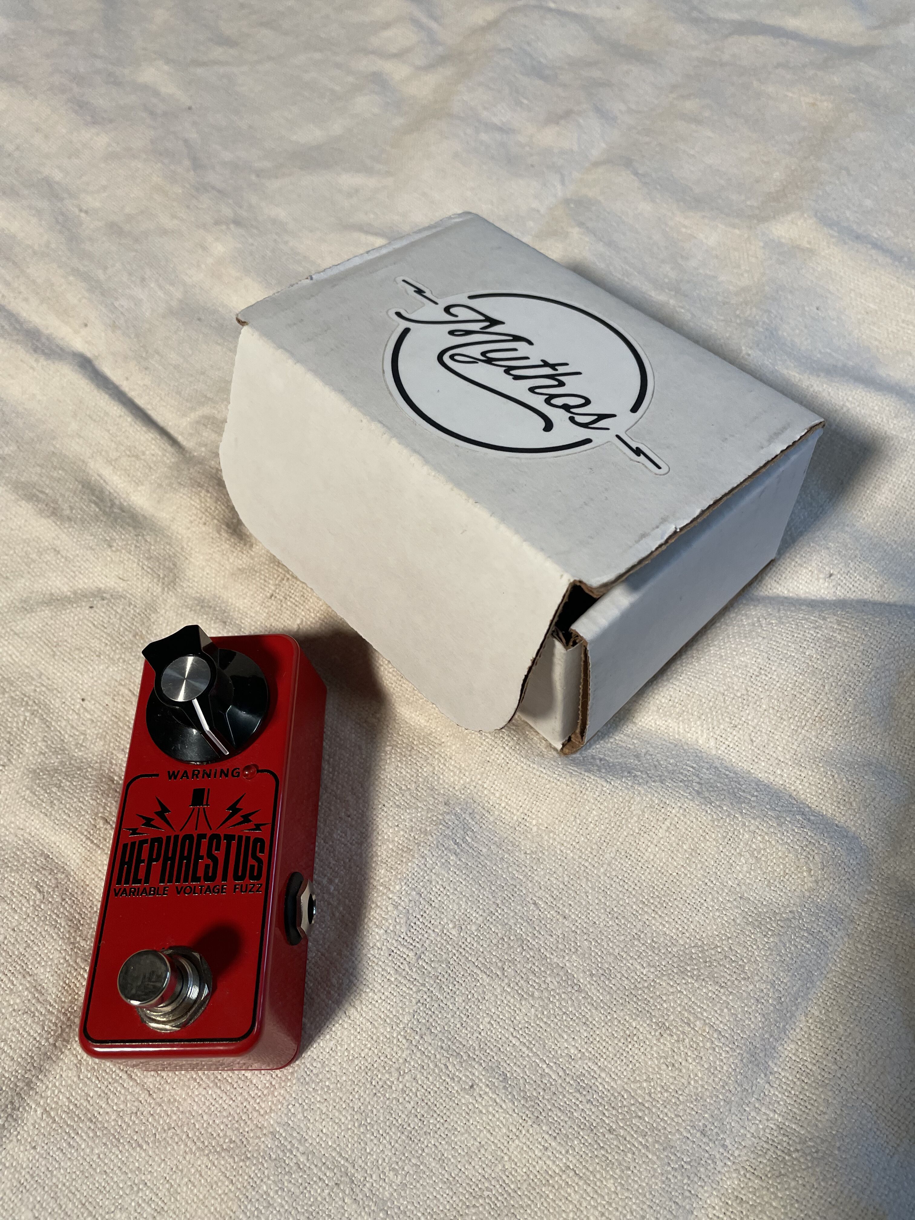 Vends Mythos Hephaestus ( quasi neuve )