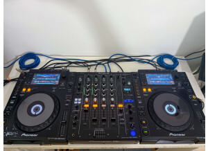 CDJ 900 nexus et DJM 750 mk2 photo 1