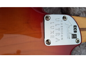 Fender American Ultra Luxe Stratocaster (98033)