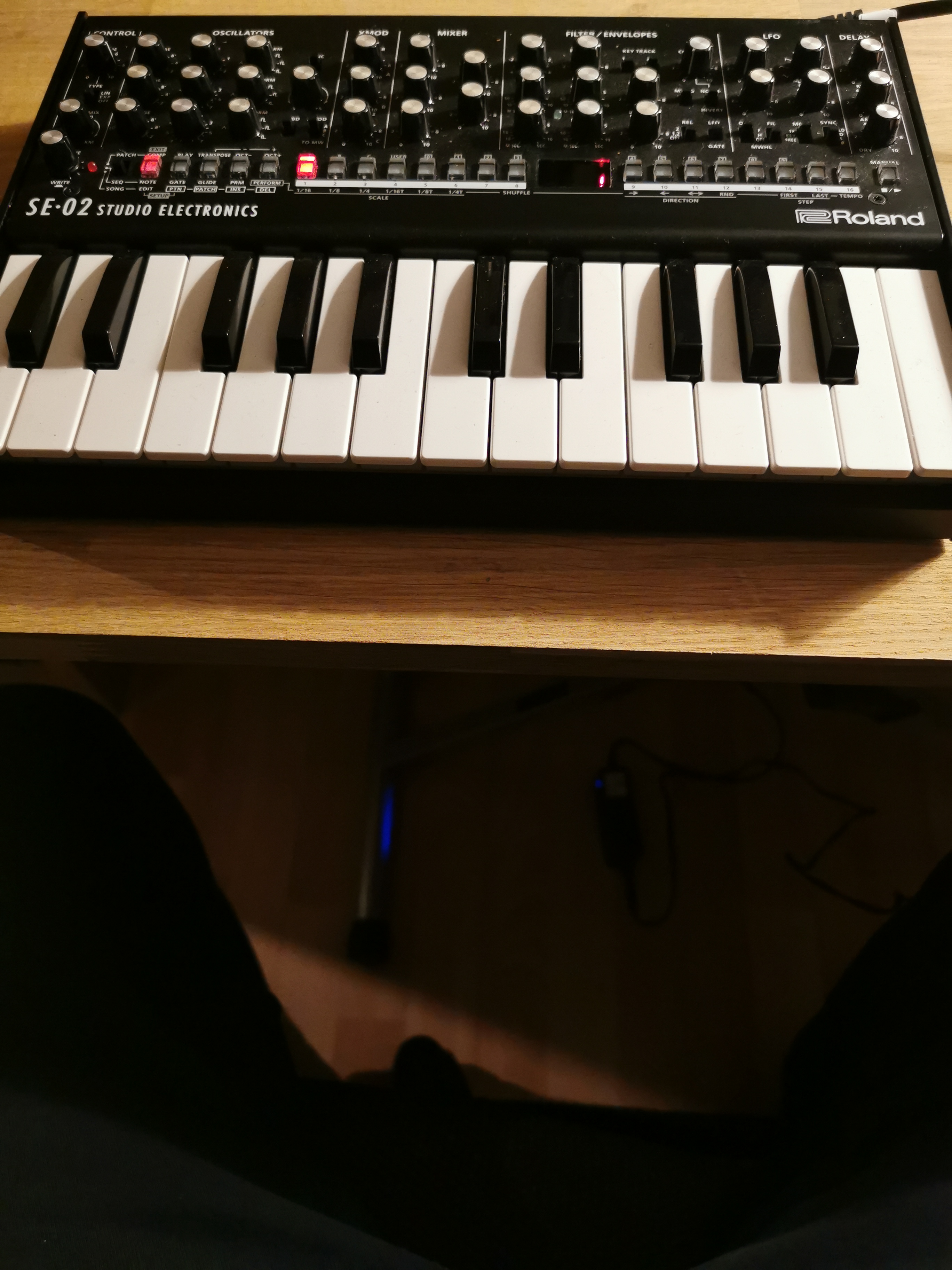 Roland Boutique SE-02 + K-25M シンセサイザー 7 Minutes with