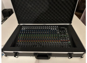 Mackie Onyx24 (19852)