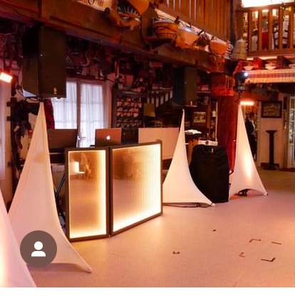 DEVANTURE DJ A EFFET LED RGB PILOTAGE DMX