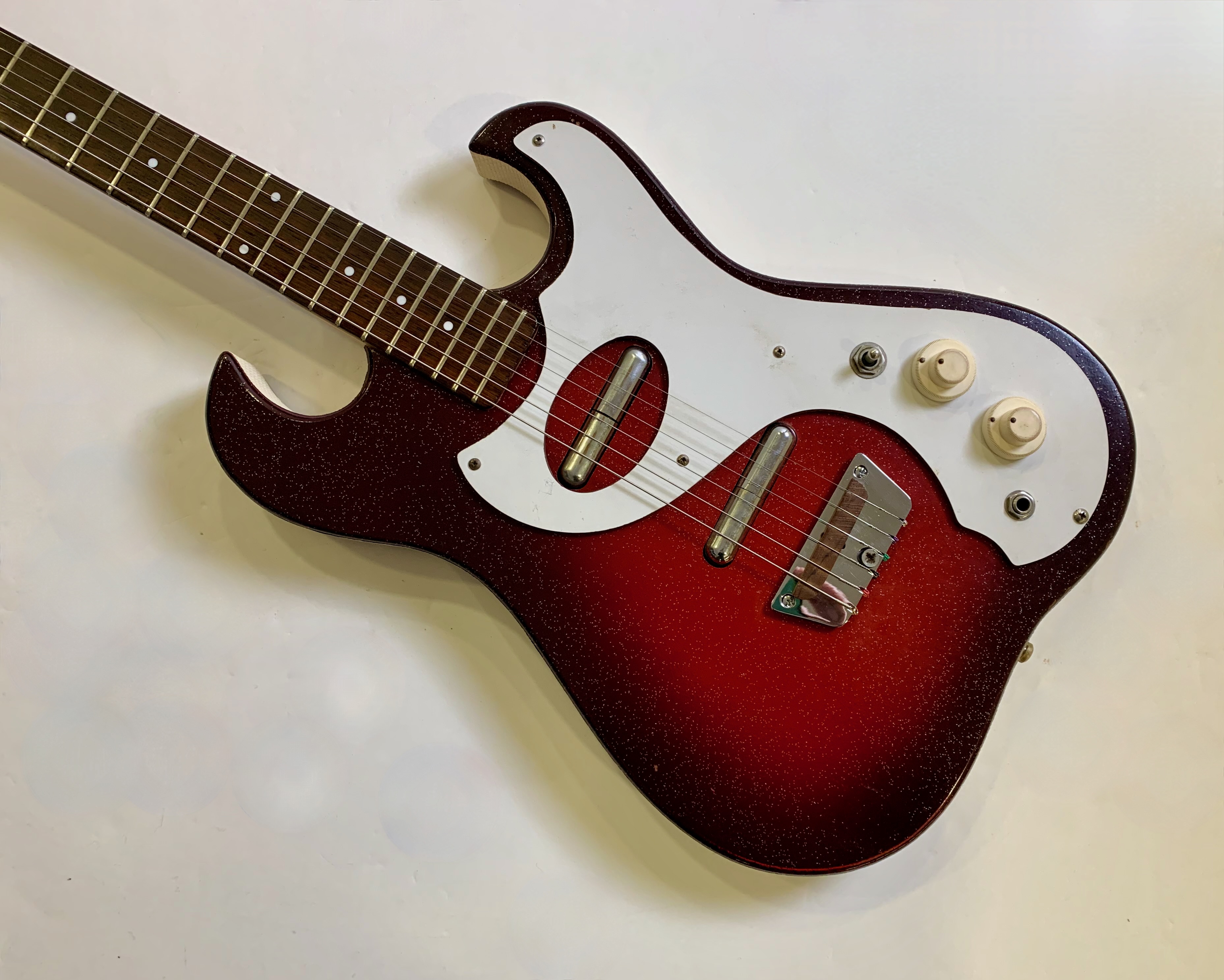 Silvertone 1457 (40325)