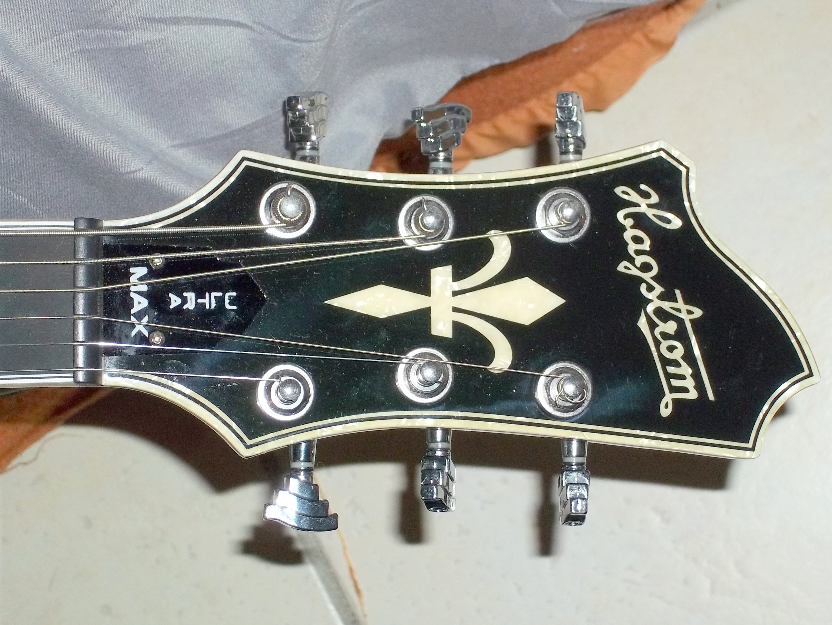 Hagstrom Ultra Max (62944)