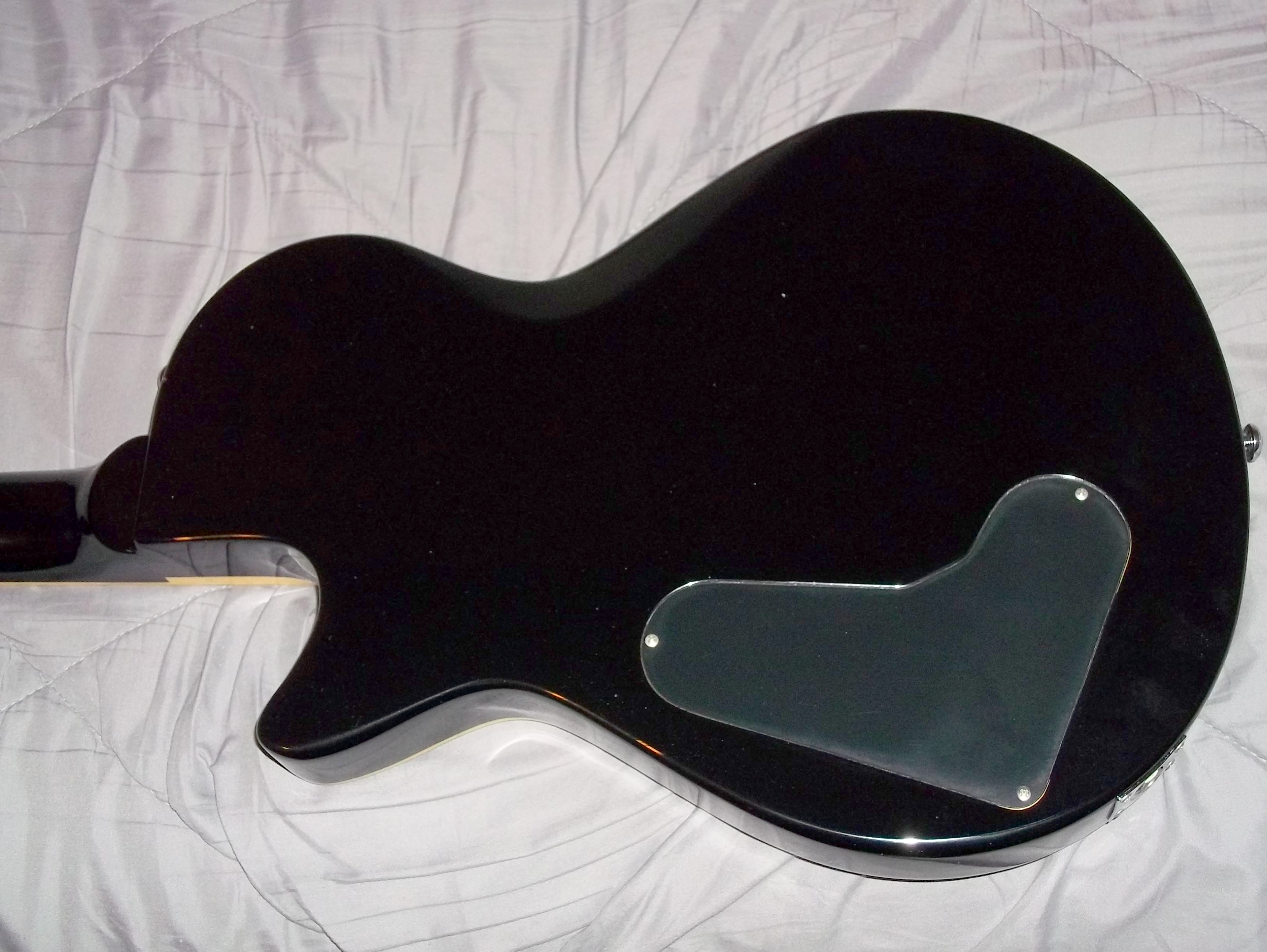 Hagstrom Ultra Max (48043)