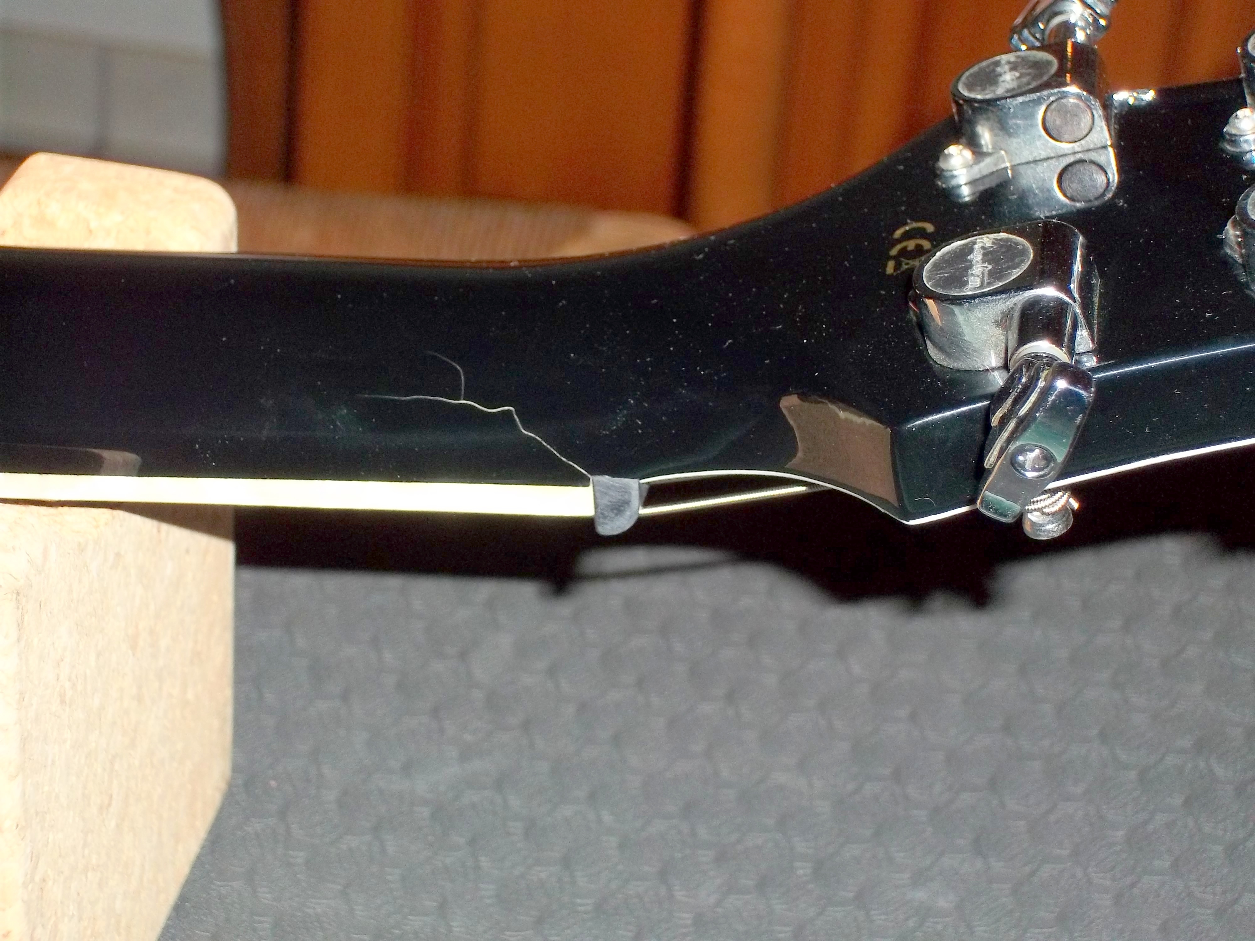 Hagstrom Ultra Max (63811)