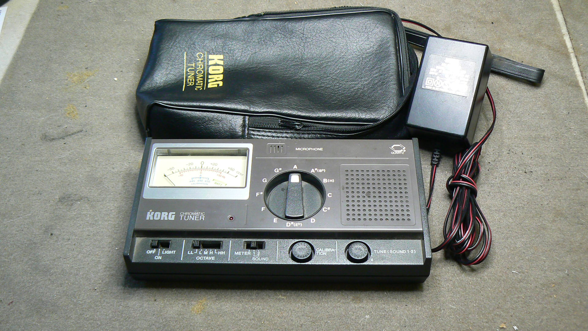 Vends Korg WT-12 Accordeur chromatique