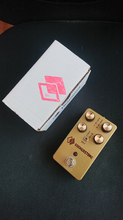 Vends pédale Diamond Cornerstone OD