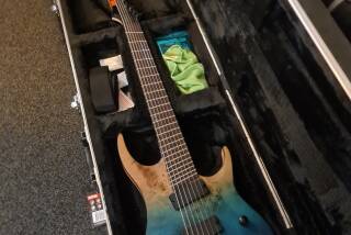 G4M 529 Pro Fanned Fret 7-String