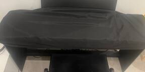 A VENDRE ROLAND  FP-E50 Avec Meuble et Banquette