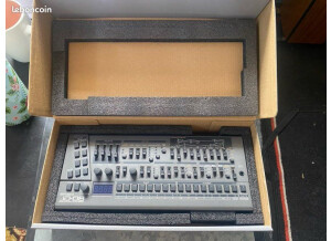 Roland JP-08 (51309)
