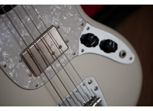 Fender Pawn Shop Mustang Bass 3