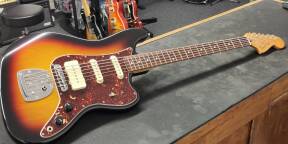 Vends bass VI Sunburst