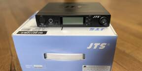 JTS - Récepteur large bande UHF PLL Diversity - réf RU-8011DB/5