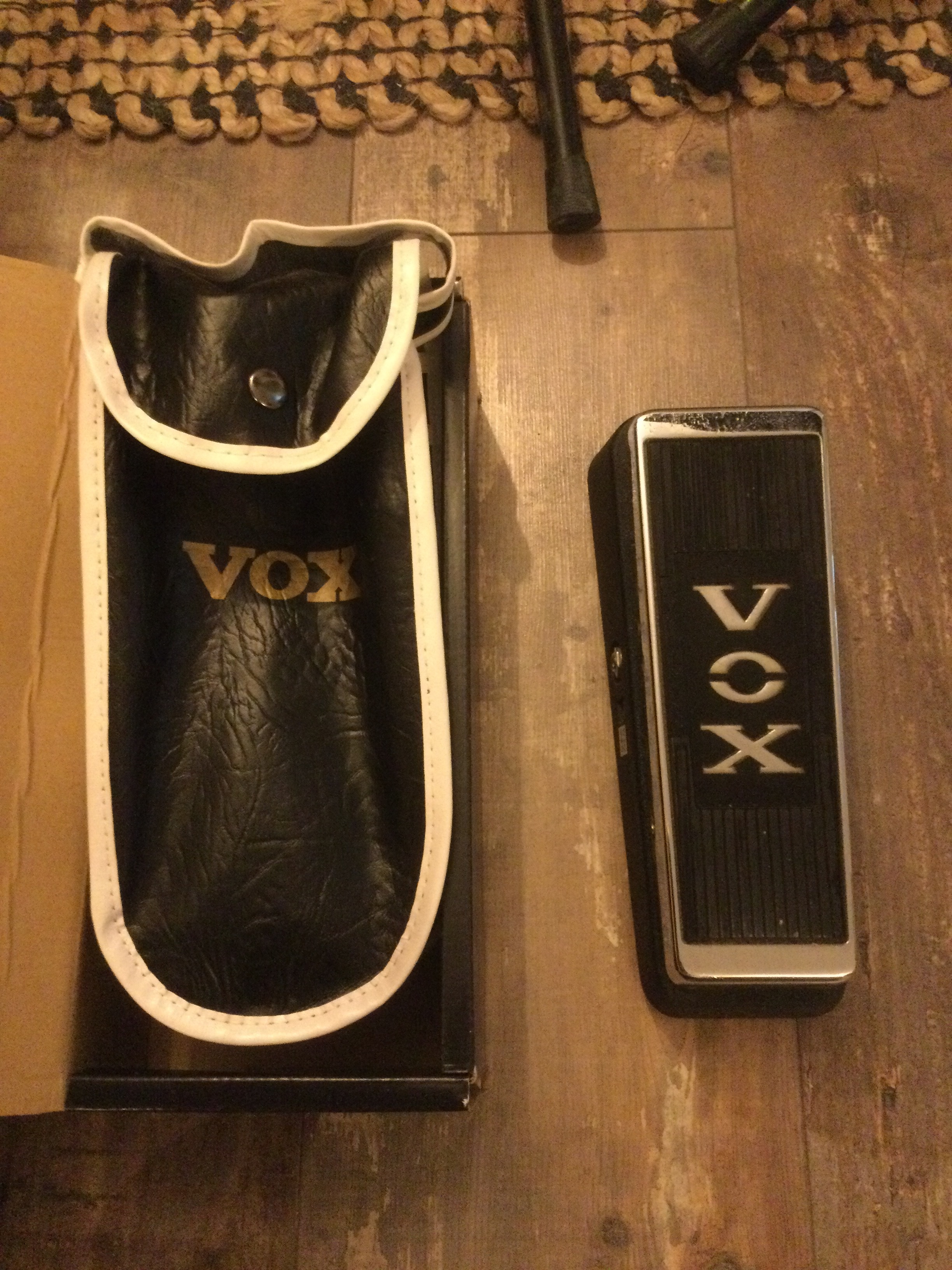 Vends vox wahwah A847A modifiée true bypass