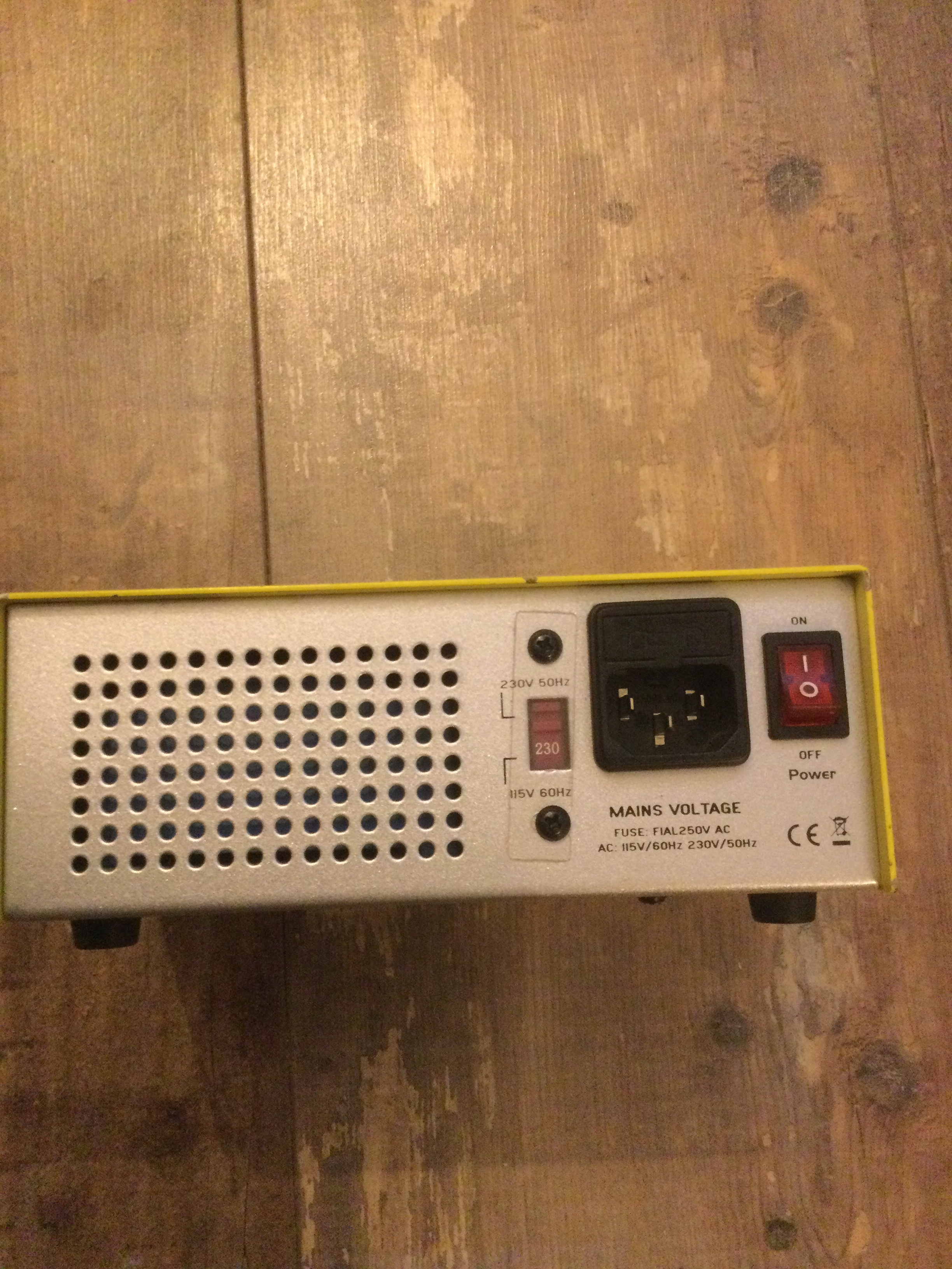 Fame DCT-200 Multi-Power Supply (93489)