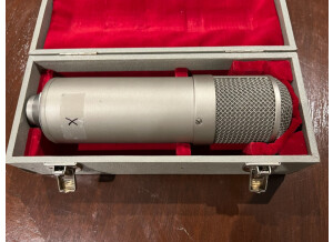 3E587745-D6E8-4FF2-8EF4-BC029CE4C2A8 1 201 a