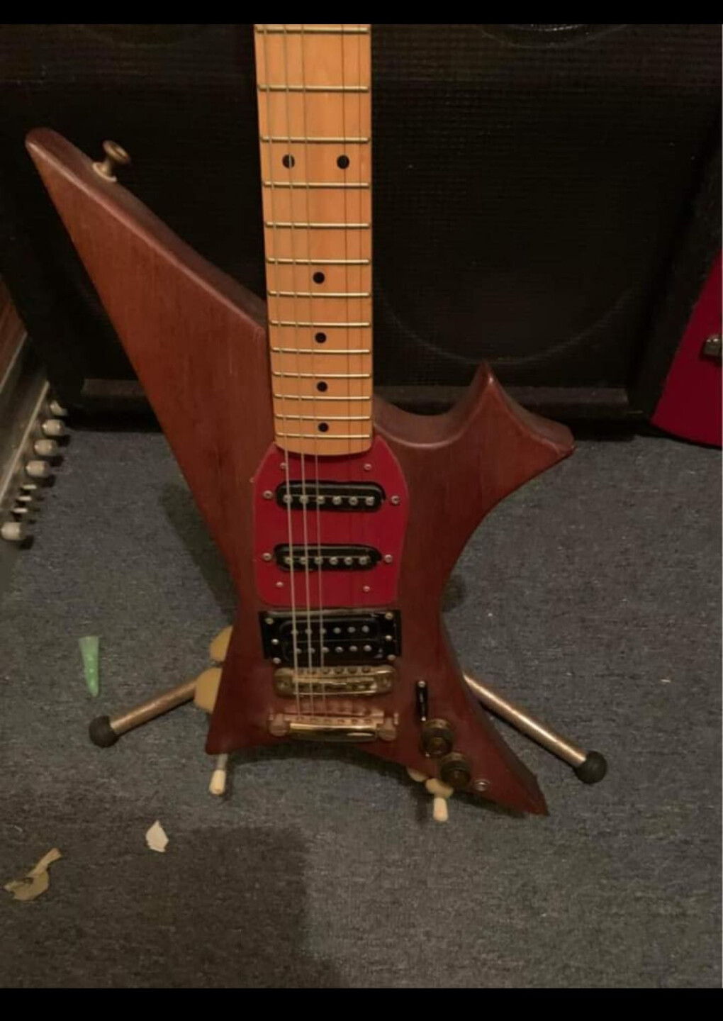 6311042.jpg 6311042.jpg