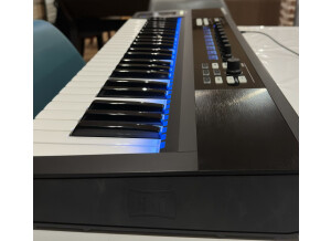 Native Instruments Komplete Kontrol S49 (32962)