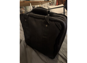 B7493A14-DB37-4734-867D-83A780DF2D96